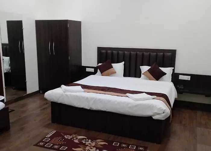 Hotel Govindam Elite
