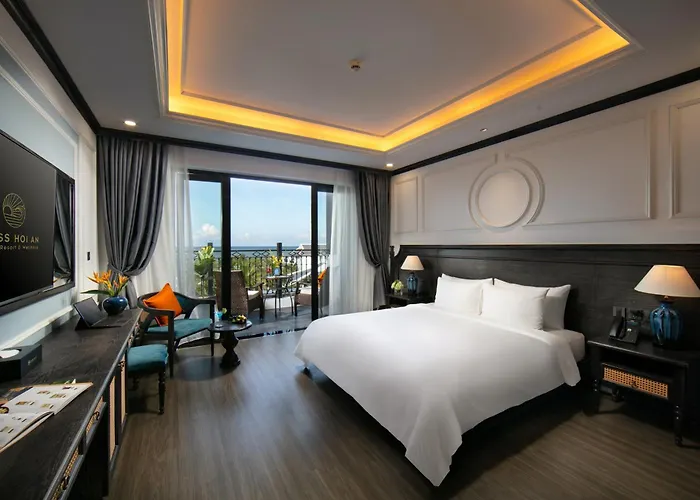 Bliss Hoi An Beach Resort & Wellness