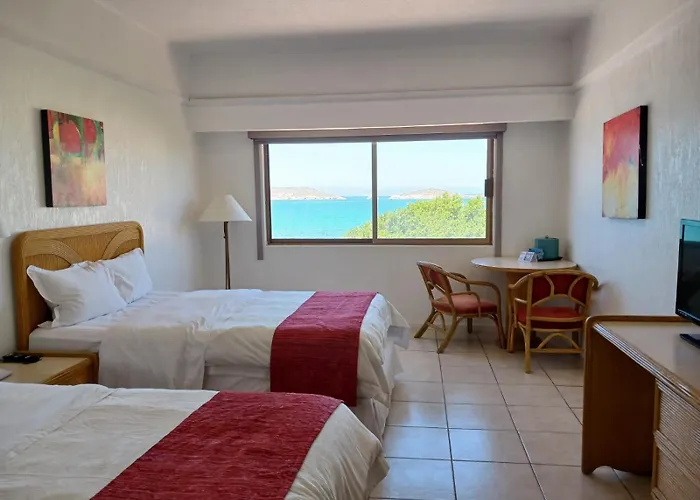 Hotel San Carlos Plaza