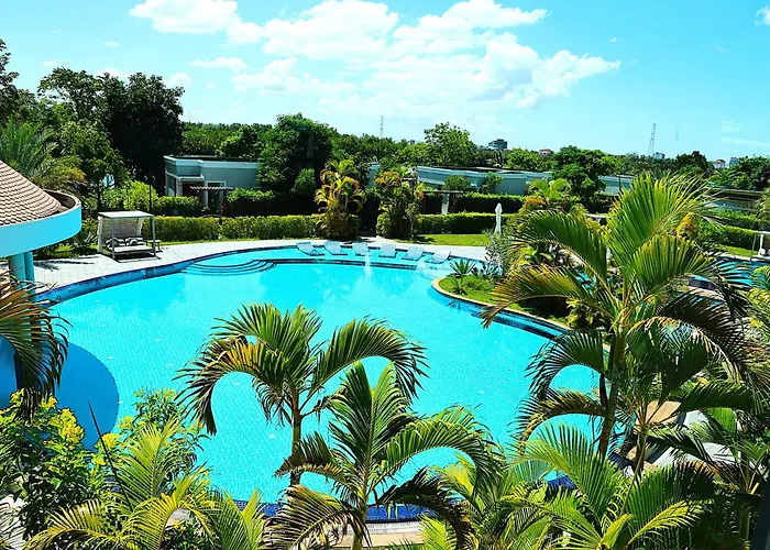 Castle Bayview Resort & Spa