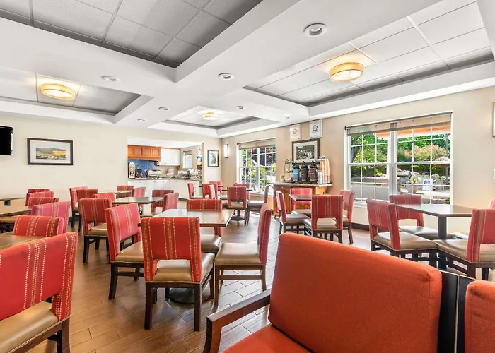 Comfort Inn & Suites North Conway