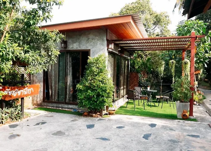 Baan Suan Phidchamika