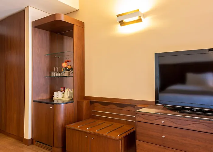 Jiyeh Marina Resort Hotel & Chalets