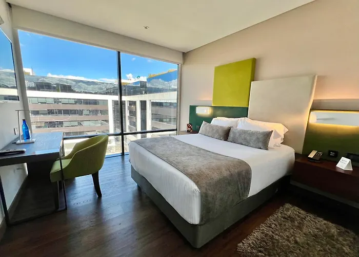Hotel Sabana Park