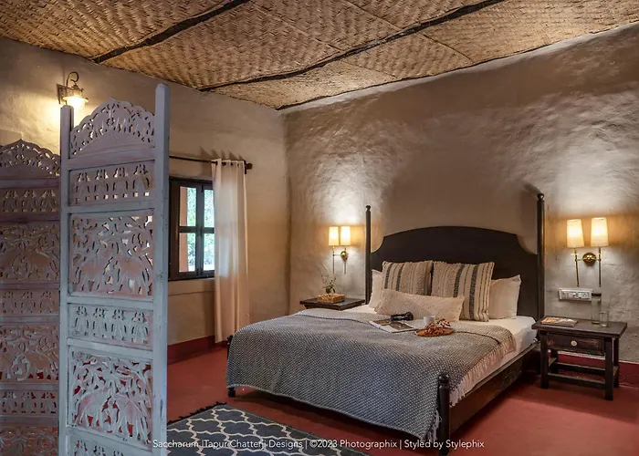 Saccharum Safari Lodge