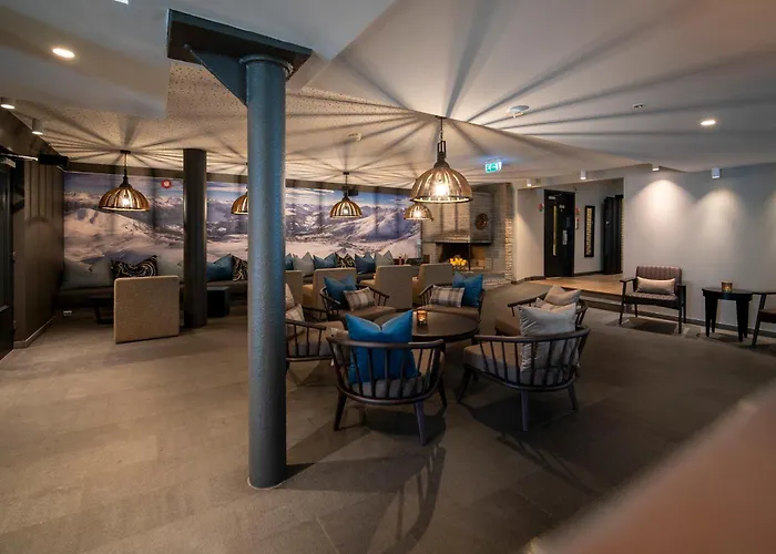 Stranda (More og Romsdal) Resorts