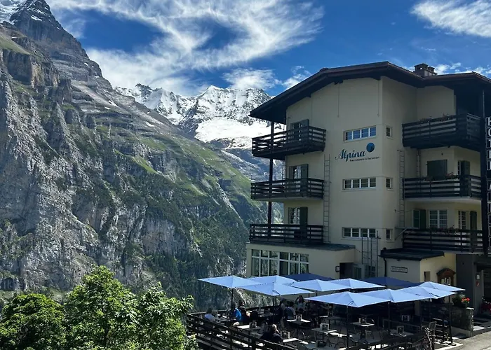 Hotel Alpina