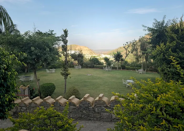 Kumbhalgarh Safari Camp By Trulyy