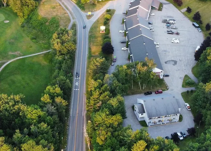 Town & Country Inn & Resort