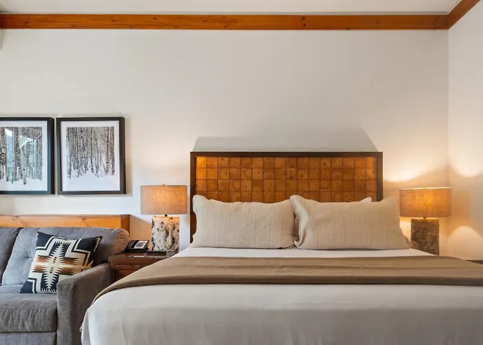 1204 Lodge At Spruce Peak Ski In Ski In Ski Out King Studio By Stowe Mountain Rentals
