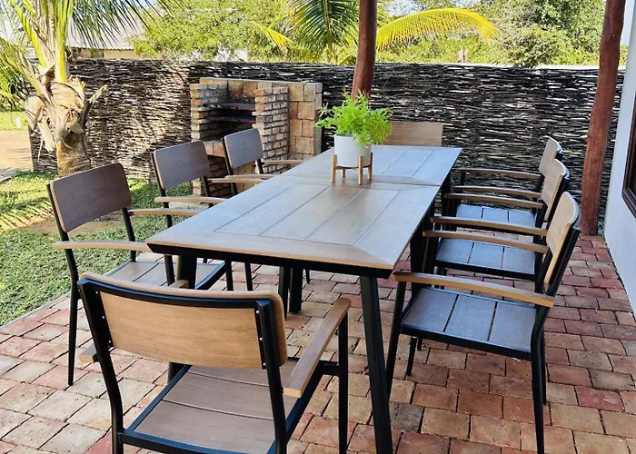 Mangal Beach Lodge