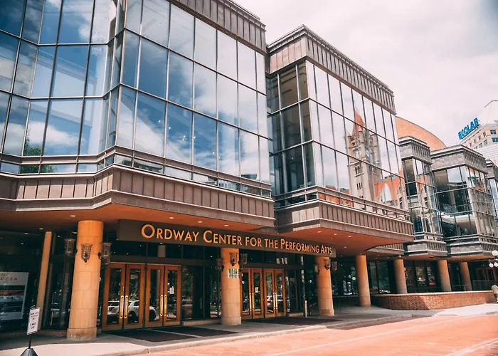 Holiday Inn St. Paul Downtown By Ihg