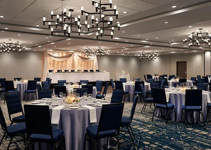 Four Points By Sheraton Point Edward Sarnia