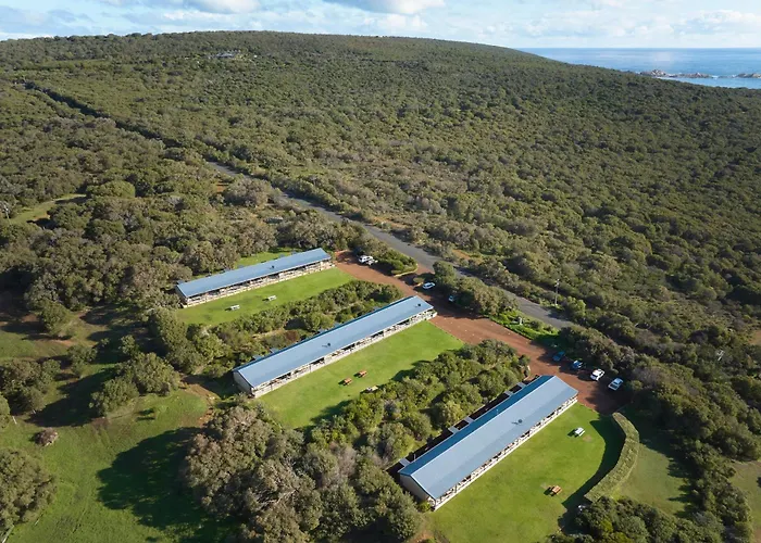 Chandlers Smiths Beach Villas
