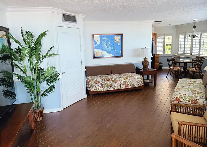 Vanderbilt Beach Resort