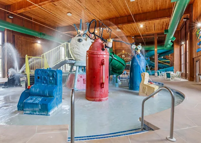Polynesian Hotel & Suites