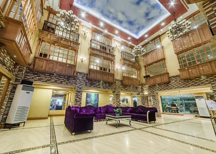 Villa Caceres Hotel