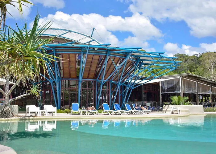 Kingfisher Bay Resort
