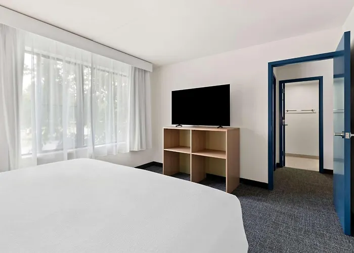 Spark By Hilton Hummelstown Hershey