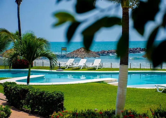 Playa Caracol Hotel & Spa