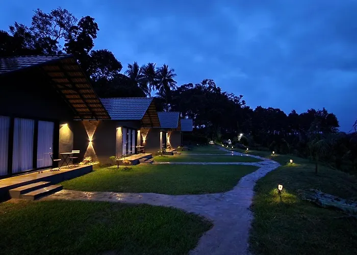 Bendheka - Cliff Front Cottages Coorg