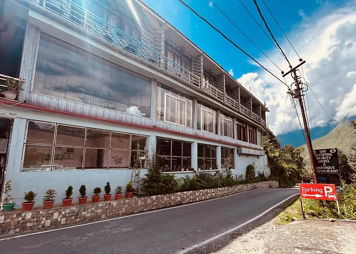 Sleeping Beauty Hotel Moutain View Property