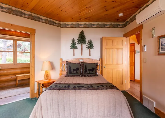 Grand Superior Lodge