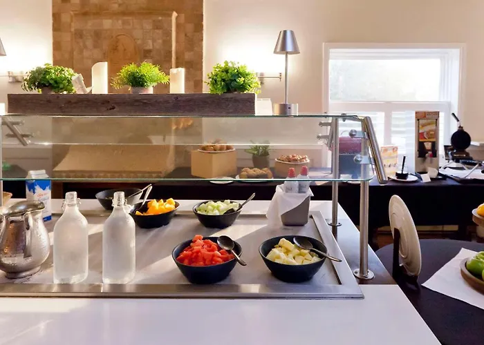 Elm Hurst Inn & Spa, Worldhotels Crafted