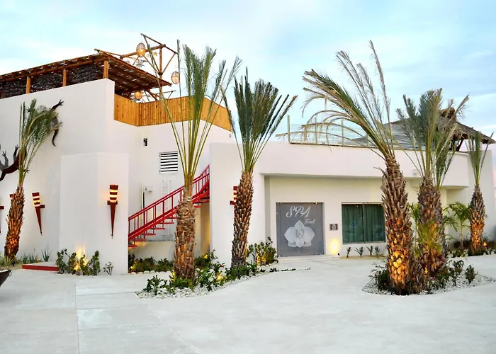 Grand Decameron Los Cabos, A Trademark All-Inclusive Resort (Adults Only)