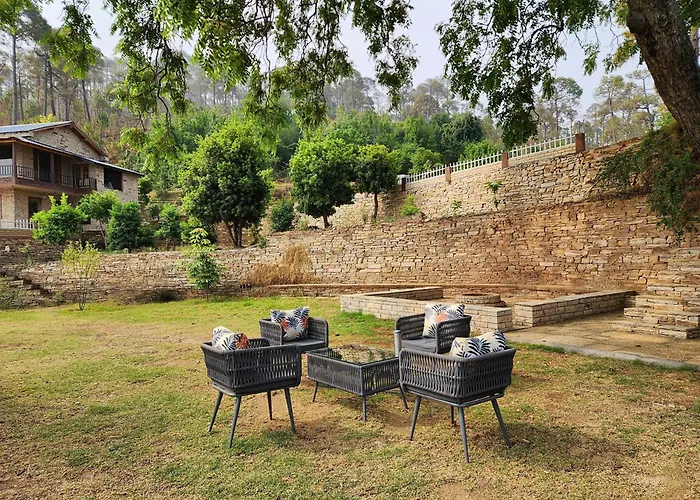 The Himalayan Stone Hamlet
