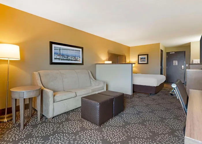 Best Western Columbia River Waterfront Hotel Astoria