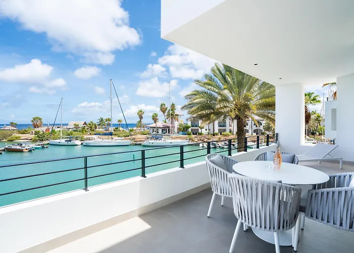 Van Der Valk Plaza Resort Bonaire