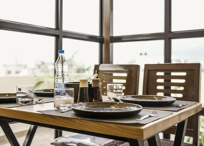 Radhe Suites