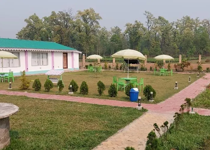 Amar Aranya Resort & Suruchi Restaurant
