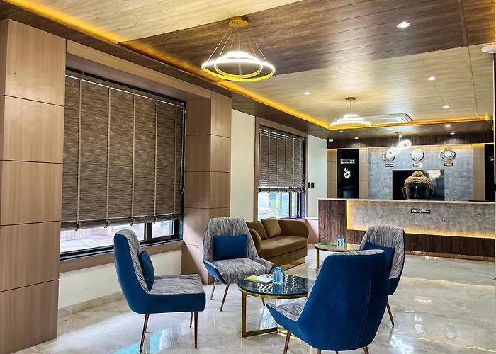 The Clan Hotel - Vijay Nagar Indore