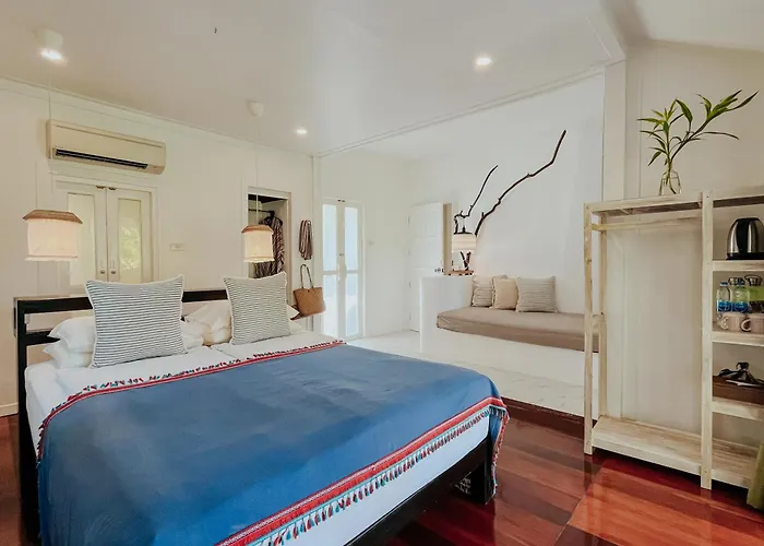 Baan Bua Cottage