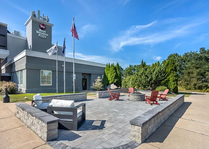 Best Western Plus Wilkes Barre-Scranton Airport Hotel