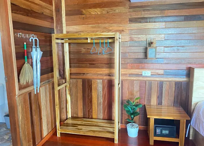 Koh Jum Resorts