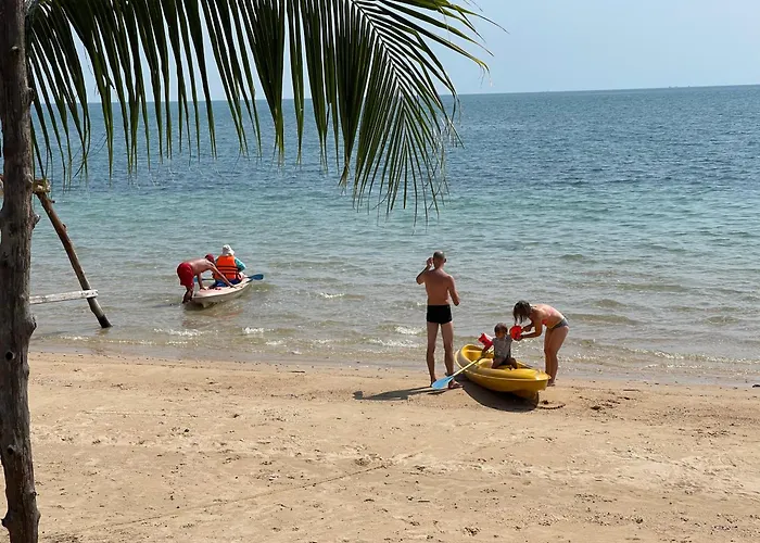 Naroth Beach Bungalow