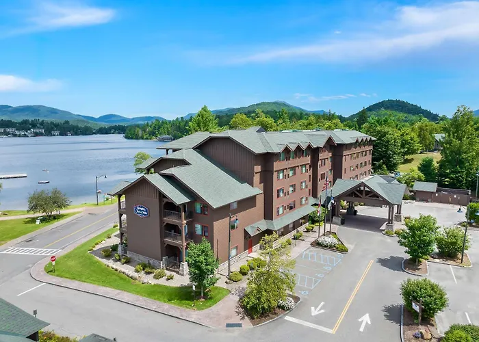 Hampton Inn & Suites Lake Placid