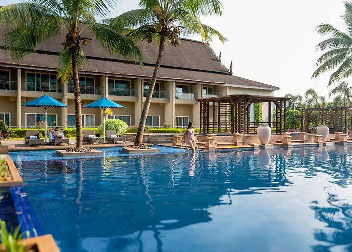 Radisson Blu Plaza Resort & Convention Centre Karjat