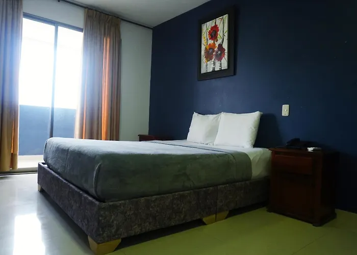Hotel Dorado Baq