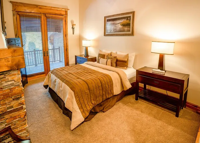 Silver Aspen - Five Bedroom Loft Luxury Townhome Hotel Room