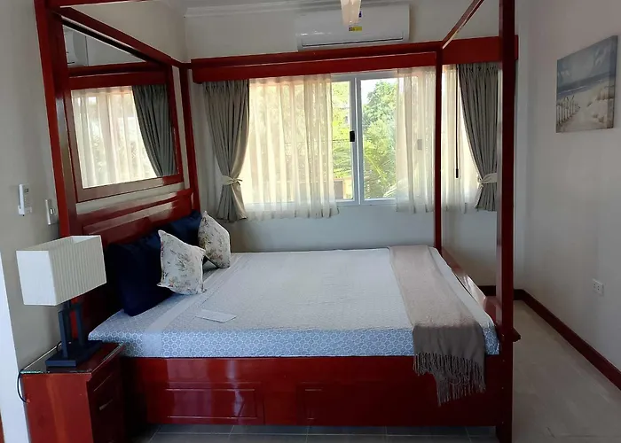 Ocean Breeze Resort