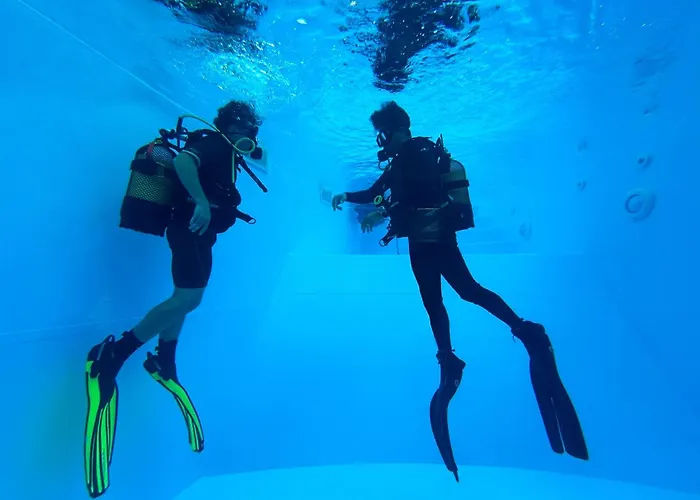Santa Cruz Dive House - Padi Centre