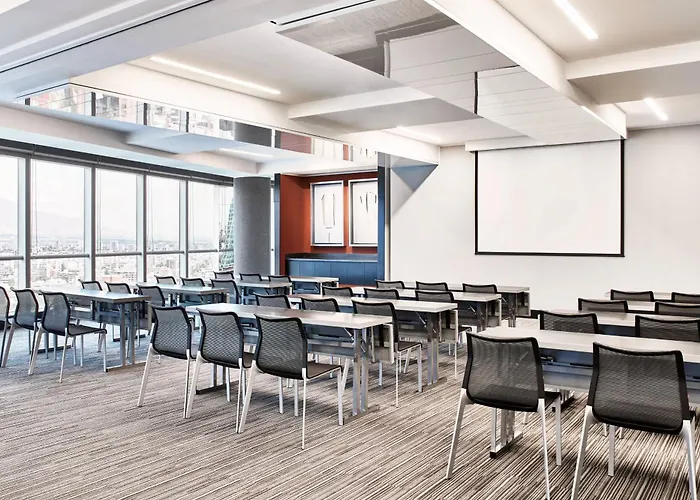 Ac Hotel By Marriott Santiago Cenco Costanera