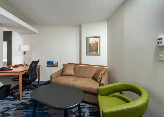 Fairfield Inn And Suites By Marriott New Bedford