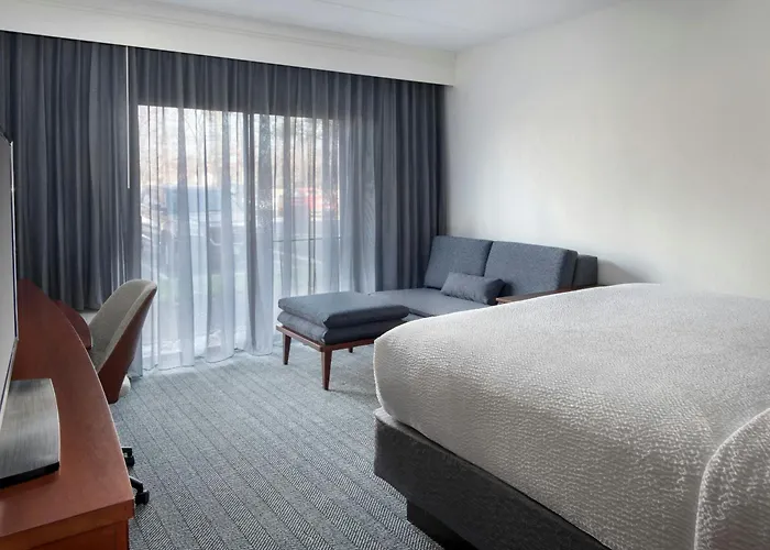 Courtyard By Marriott Silver Spring North/White Oak
