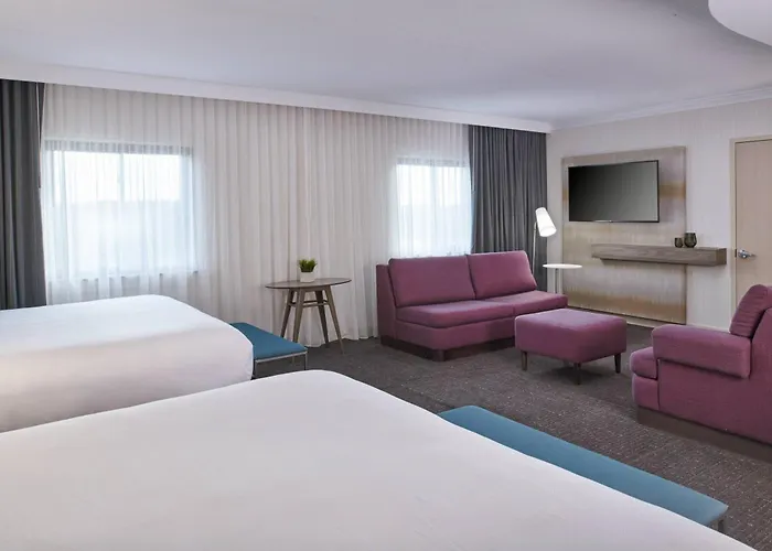 Delta Hotels By Marriott Detroit Novi
