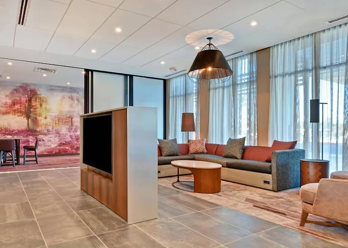 Courtyard By Marriott Bentonville Rogers Promenade